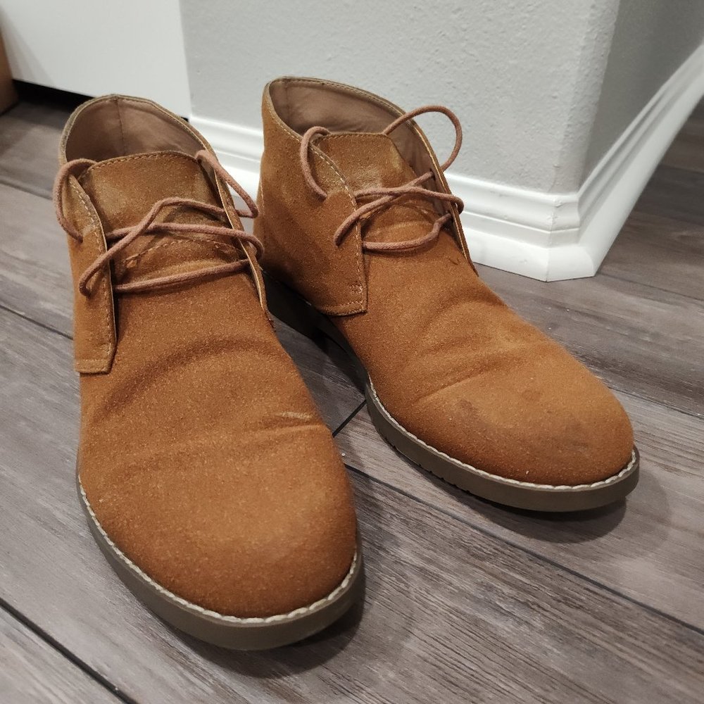 Golaiman desert tan / camel chukka boots | Size 10.5